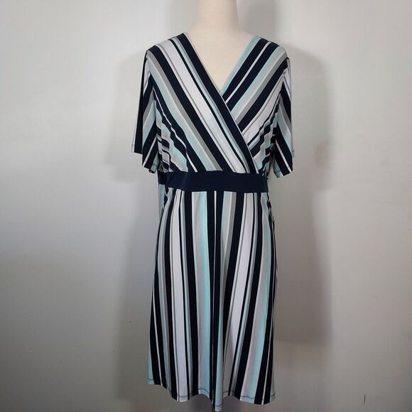 CJ Banks Dress Striped Stretch Womens Plus size 1X Surplice V Neck Short Sleeves - Picture 2 of 13